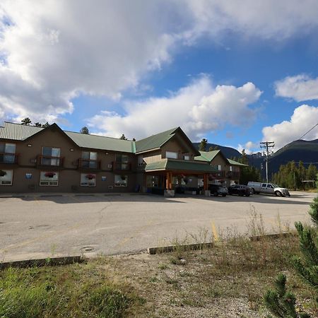 Glacier Mountain Lodge بلو ريفر المظهر الخارجي الصورة