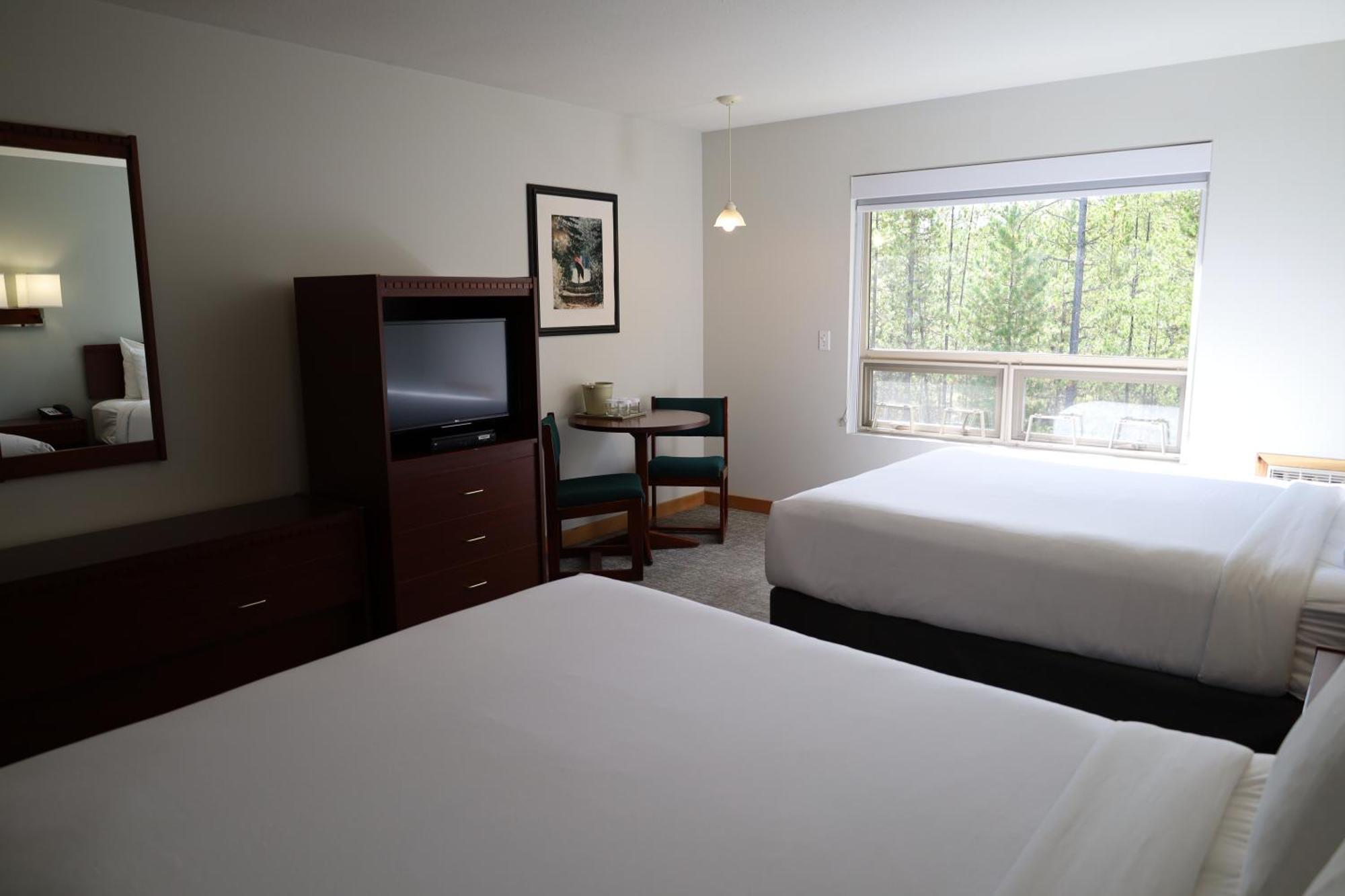 Glacier Mountain Lodge بلو ريفر المظهر الخارجي الصورة
